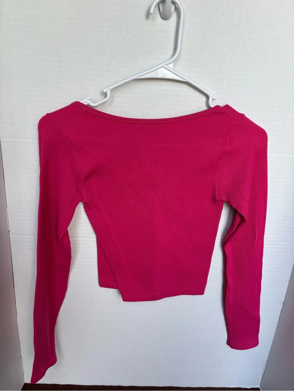 Zara Hot Pink Ribbed V-Neck Long Sleeve Top